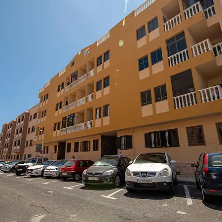 Alquilaencanarias Playa El Cabezo 엘메다노
